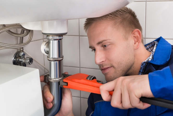 5 Tips to Ensure Your Plumbing Survives the Winter - Outlook Magazine